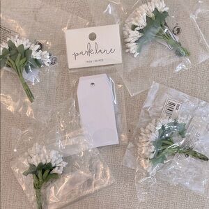 Park Lane White Tags and 4 faux floral boutonnières NWT